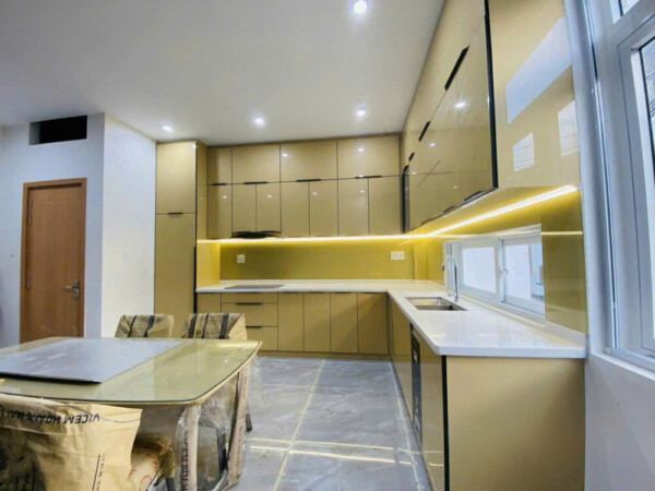 50+ Mẫu tủ bếp inox cánh kính HOT 2026