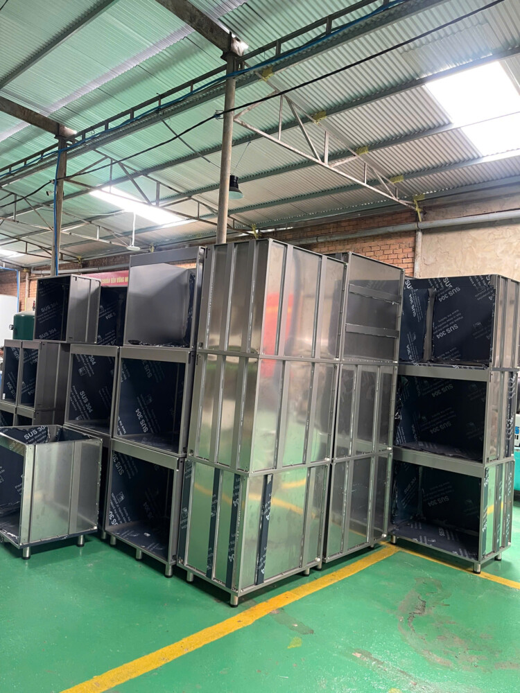 Tủ Bếp Inox Cánh Kính Mẫu TA1007 Trang Nhã